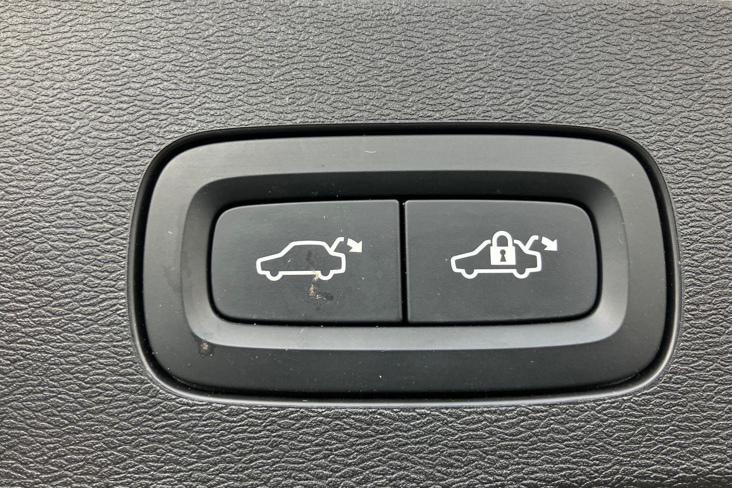 Used Volvo V60 2020 for sale - 77787527: Photo 26