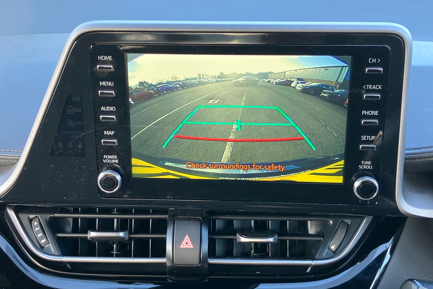 Used Toyota C-HR 2023 for sale - 77601668: Photo 11