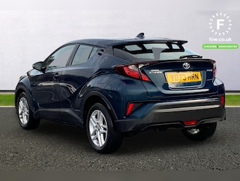 Used Toyota C-HR 2023 for sale - 77601668: Photo