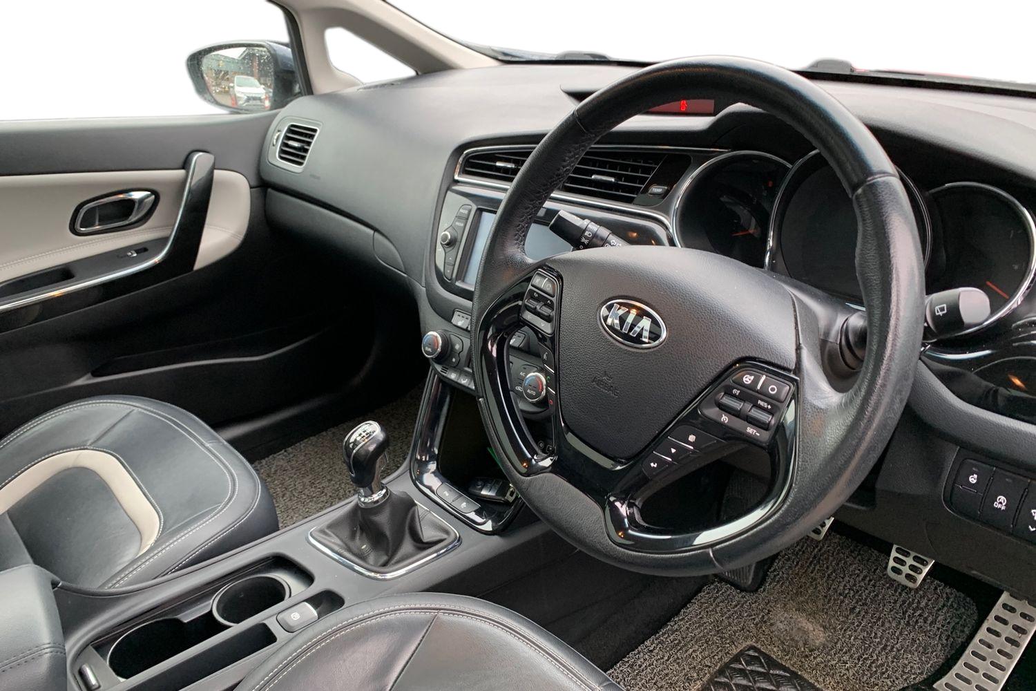 Used Kia Ceed 2017 for sale - 77514727: Photo 3