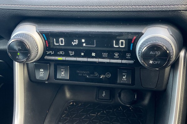 Used Toyota RAV4 2022 for sale - 75385486: Photo 9