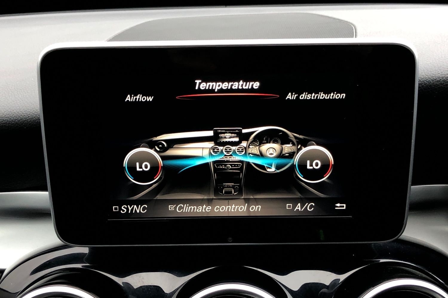 Used Mercedes-Benz C Class 2018 for sale - 76610931: Photo 10