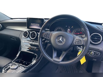 Used Mercedes-Benz C Class 2018 for sale - 76610931: Photo