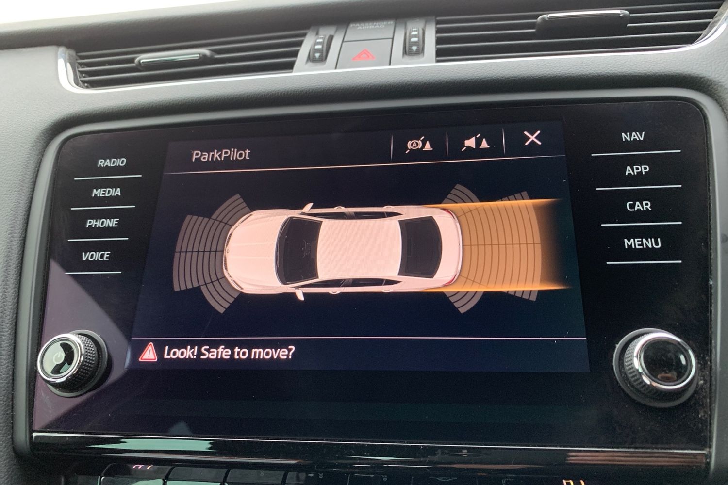 Used Skoda Octavia 2018 for sale - 76546118: Photo 10