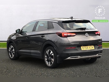 Used Vauxhall Grandland X 2019 for sale - 76267933: Photo 2