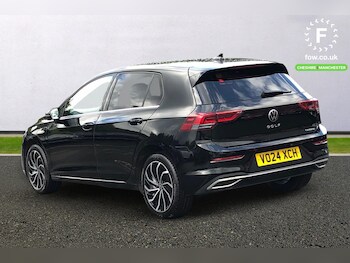 Used Volkswagen Golf 2024 for sale - 78961399: Photo