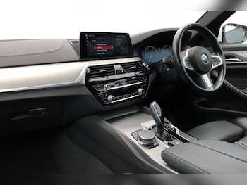 Used BMW 5 Series 2019 for sale - 76755444: Photo