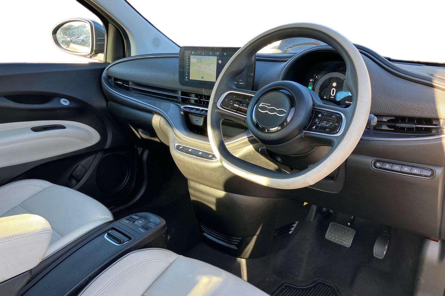 Used Fiat 500 2023 for sale - 76323967: Photo 3