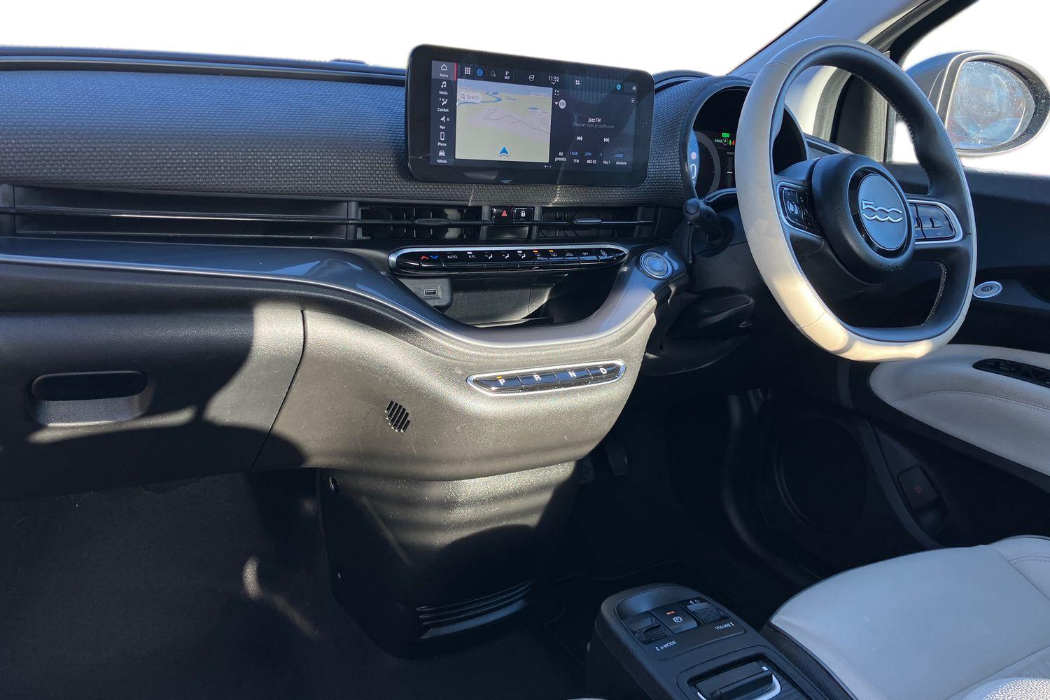 Used Fiat 500 2023 for sale - 76323967: Photo 4