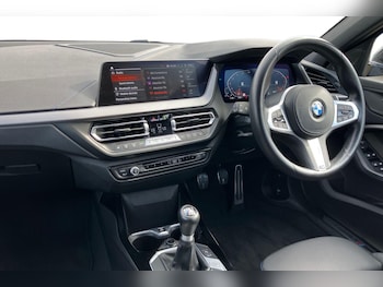 Used BMW 1 Series 2023 for sale - 79073232: Photo