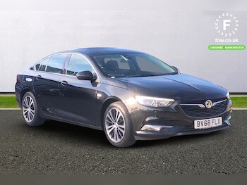Vauxhall - Insignia
