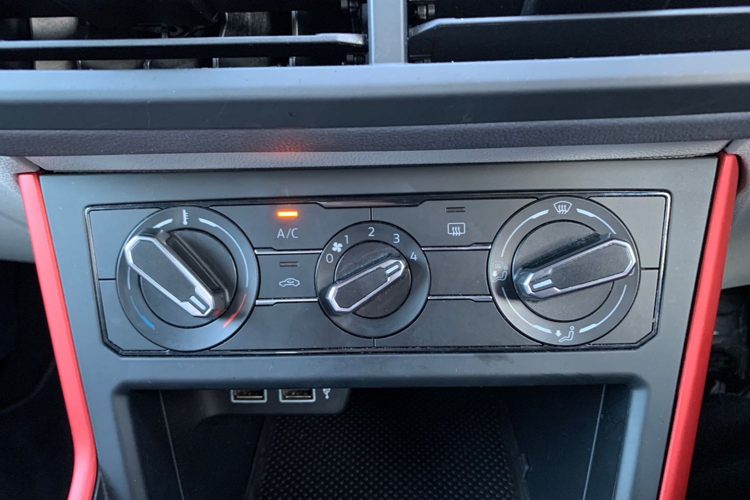 Used Volkswagen Polo 2019 for sale - 76346484: Photo 11