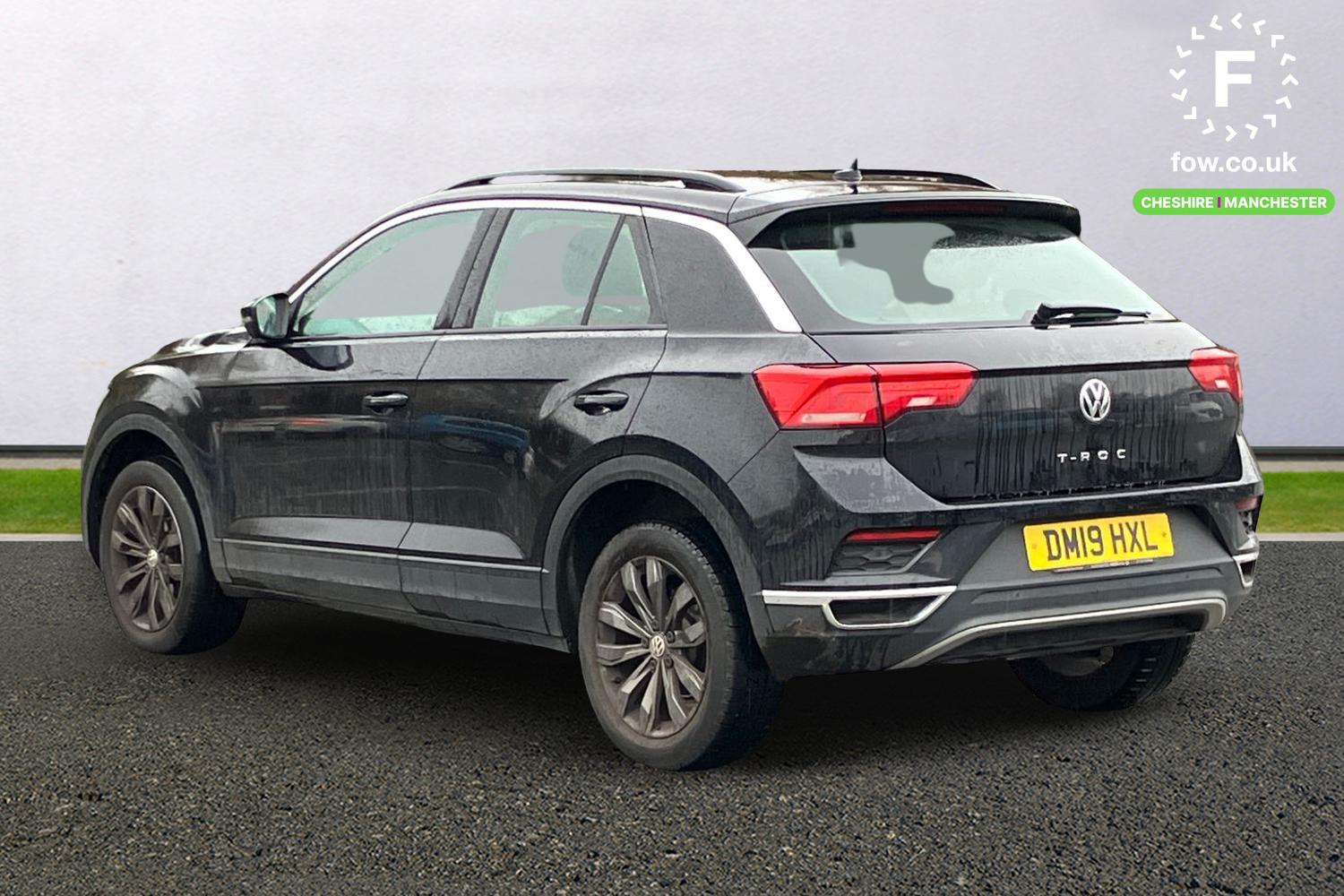 Used Volkswagen T-Roc 2019 for sale - 76546168: Photo 2