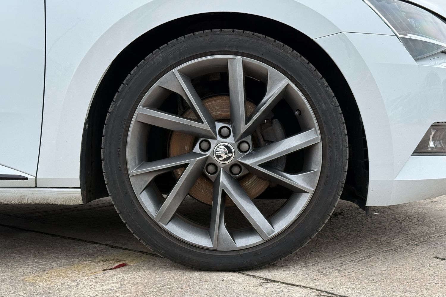 Used Skoda Superb 2019 for sale - 77368715: Photo 16