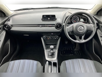 Used Mazda Mazda2 2017 for sale - 75932588: Photo