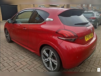 Used Peugeot 208 2017 for sale - 78120956: Photo