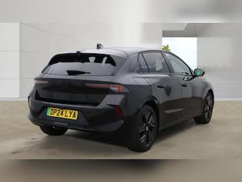 Used Vauxhall Astra 2024 for sale - 79547311: Photo