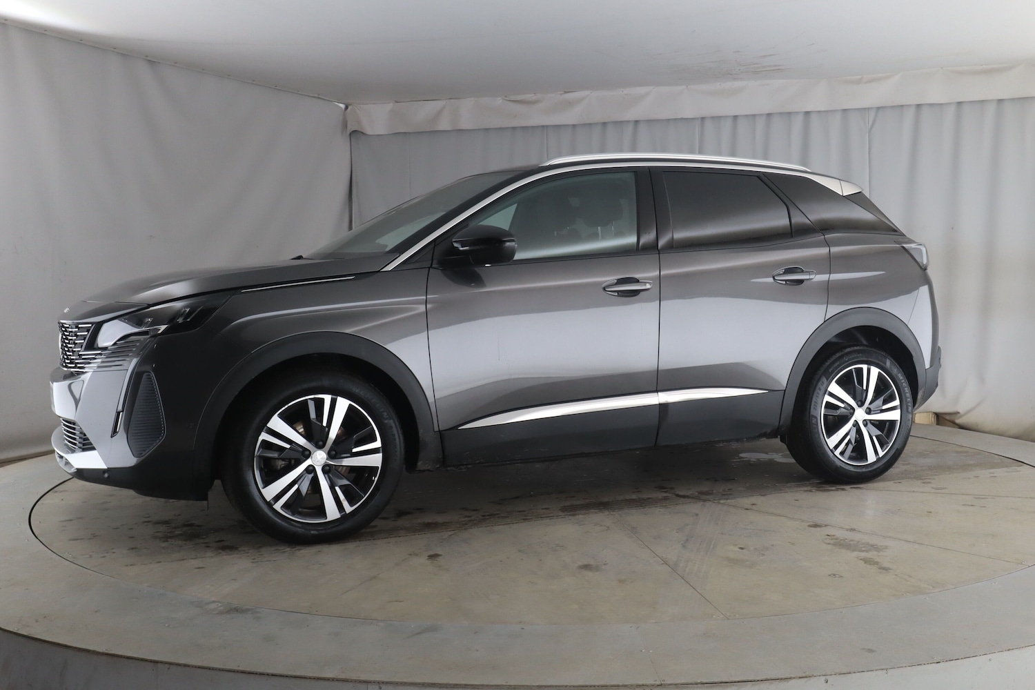 Used Peugeot 3008 2023 for sale - 77361907: Photo 2