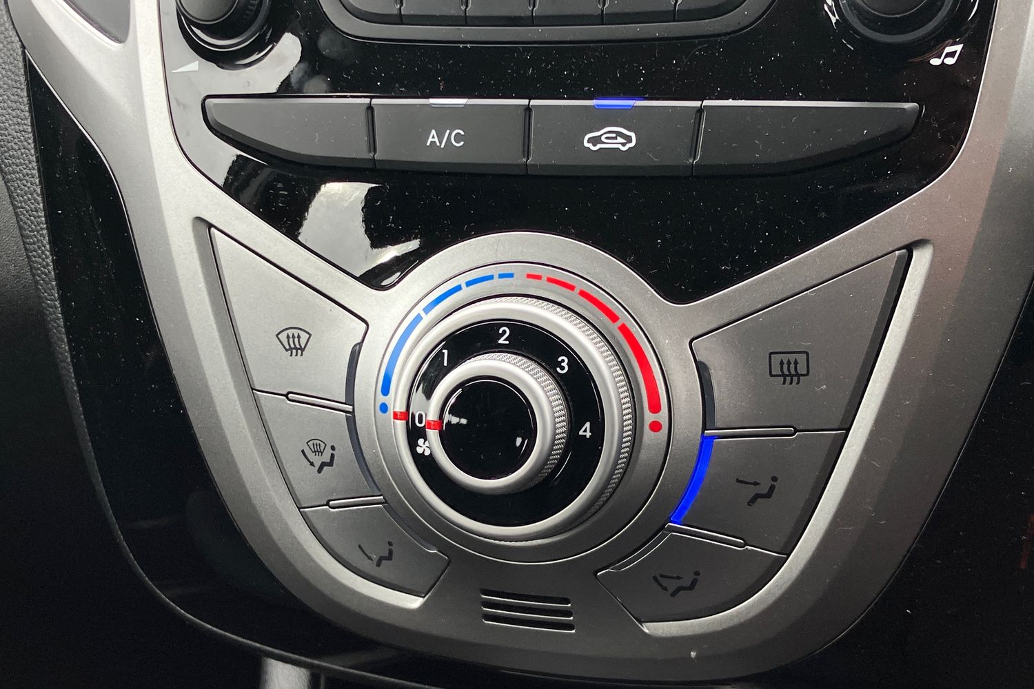 Used Hyundai Ix20 2019 for sale - 77886387: Photo 9