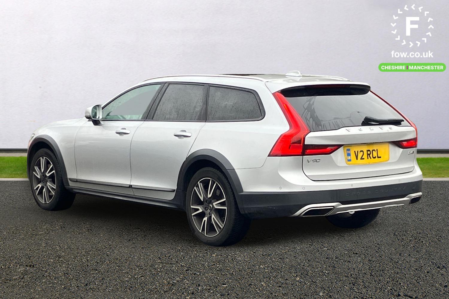 Used Volvo V90 2019 for sale - 76411535: Photo 2