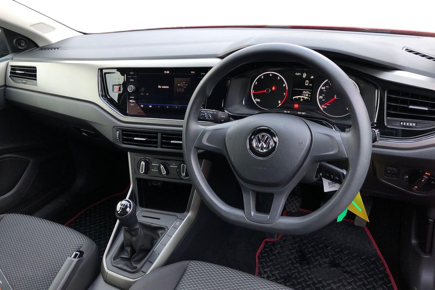 Used Volkswagen Polo 2018 for sale - 77435979: Photo 3