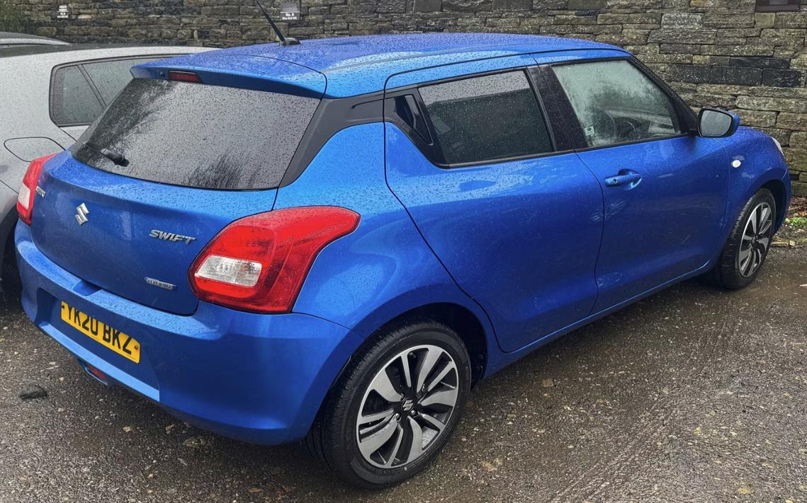 Used Suzuki Swift 2020 for sale - 78177819: Photo 2