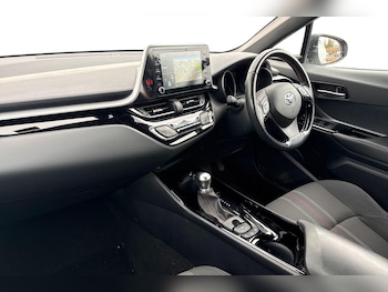 Used Toyota C-HR 2022 for sale - 76723785: Photo