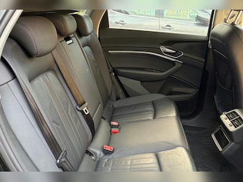 Used Audi e-tron 2019 for sale - 77914235: Photo