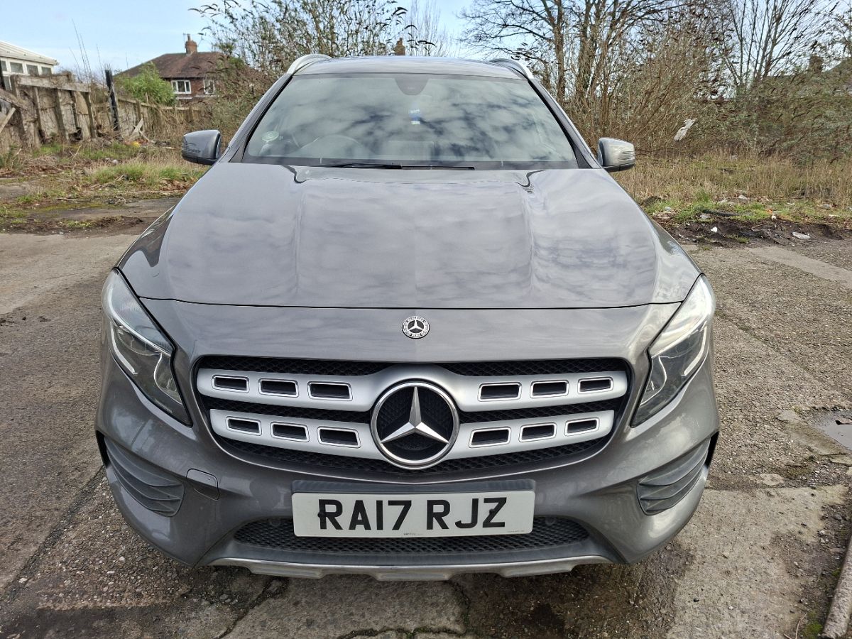Used Mercedes-Benz GLA 2017 for sale - 77642077: Photo 1