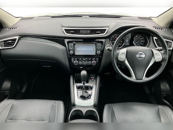 Used Nissan Qashqai 2017 for sale - 79410281: Photo