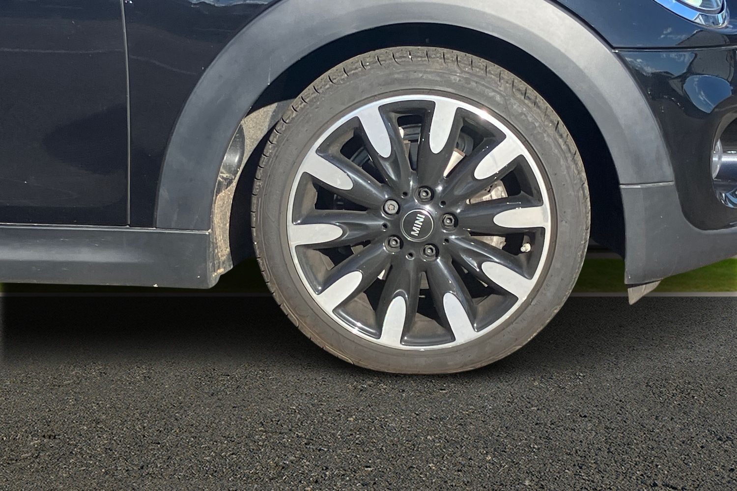 Used MINI Convertible 2020 for sale - 75975018: Photo 21