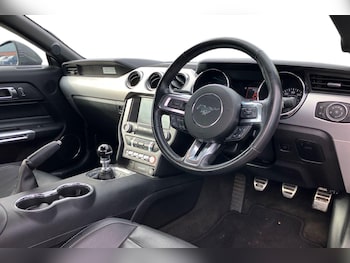 Used Ford Mustang 2018 for sale - 76353214: Photo