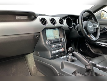 Used Ford Mustang 2018 for sale - 76353214: Photo