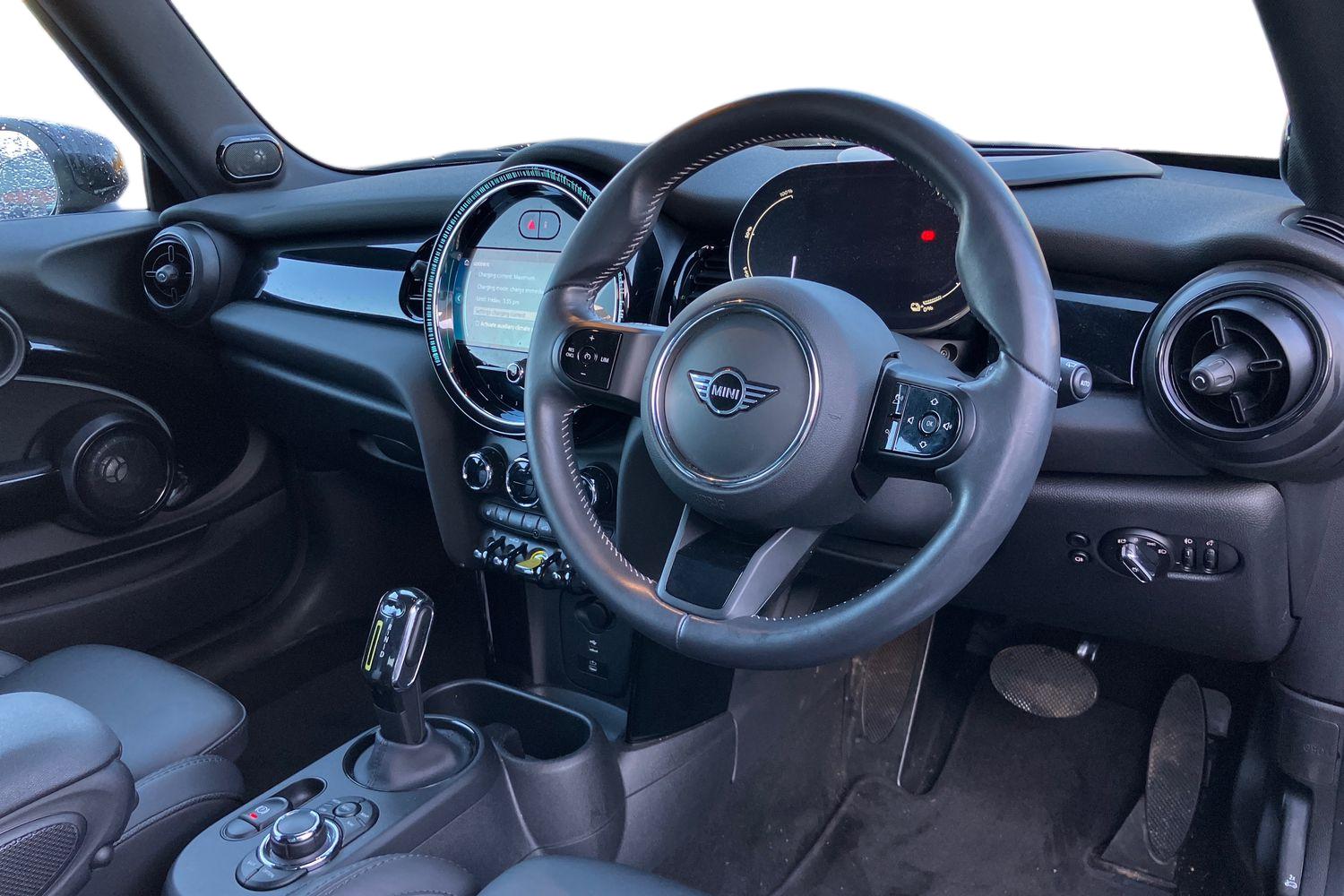 Used MINI Hatch 2022 for sale - 77515176: Photo 3