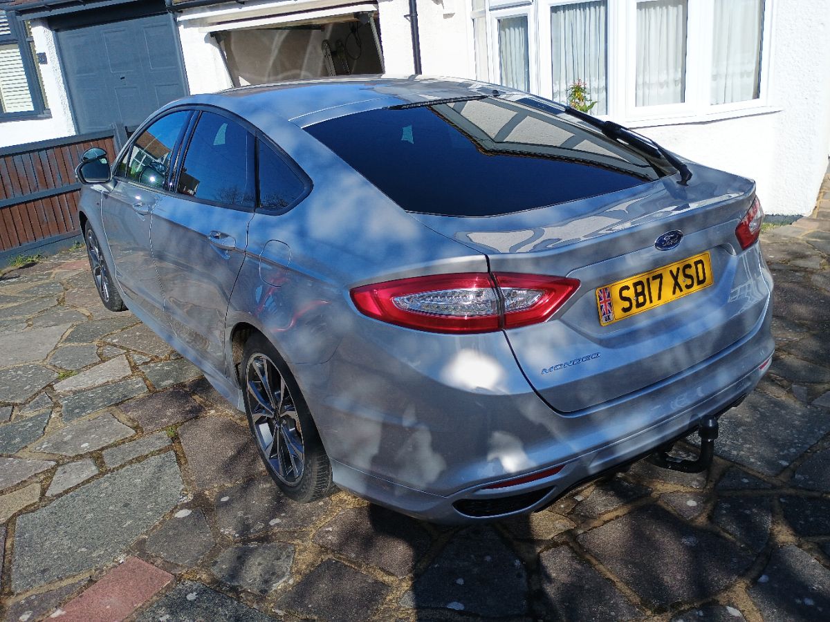 Used Ford Mondeo 2017 for sale - 77928948: Photo 2