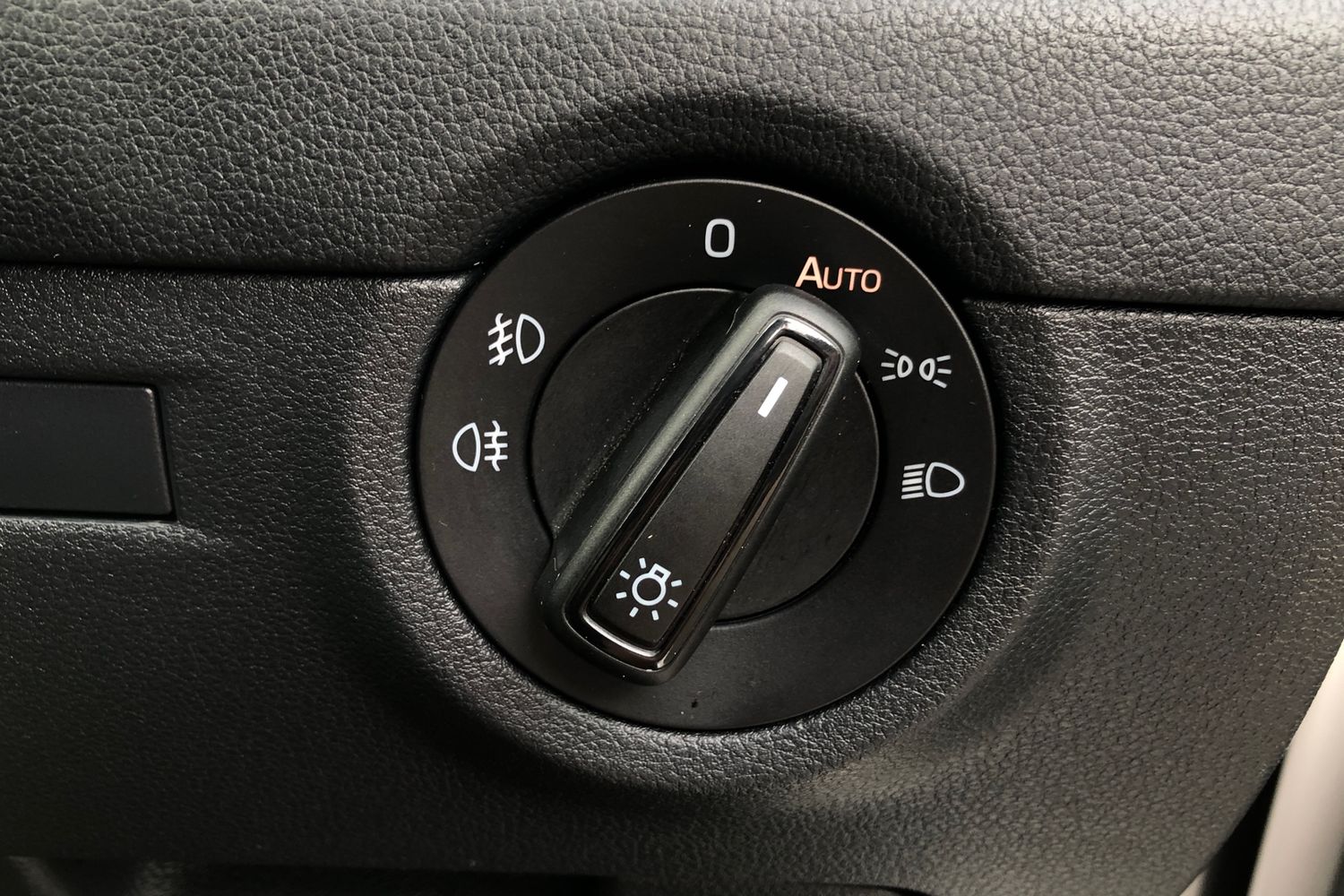 Used Skoda Octavia 2019 for sale - 76047517: Photo 10