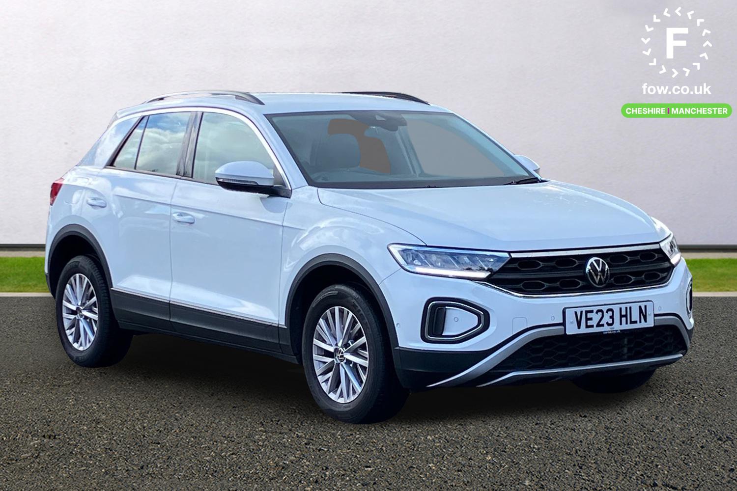Used Volkswagen T-Roc 2023 for sale - 76304902: Photo 1