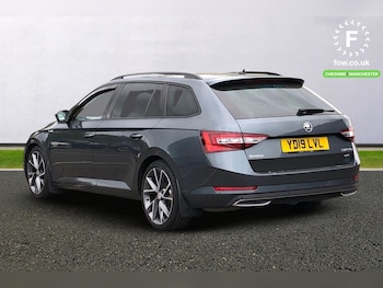 Used Skoda Superb 2019 for sale - 75694263: Photo