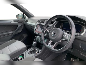 Used Volkswagen Tiguan 2019 for sale - 76515981: Photo