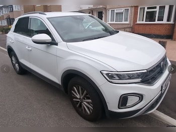 Used Volkswagen T-Roc 2022 for sale - 75879374: Photo