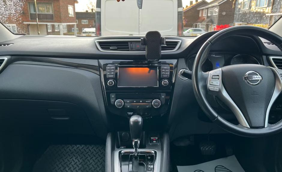 Used Nissan Qashqai 2016 for sale - 78120965: Photo 3