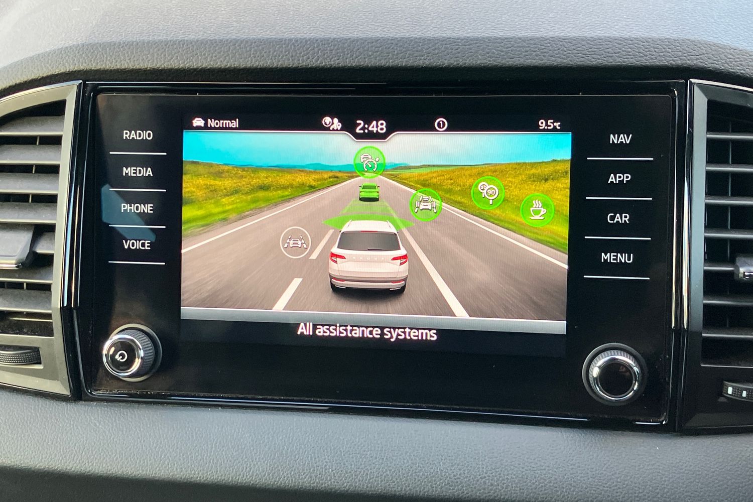 Used Skoda Karoq 2021 for sale - 76280875: Photo 11