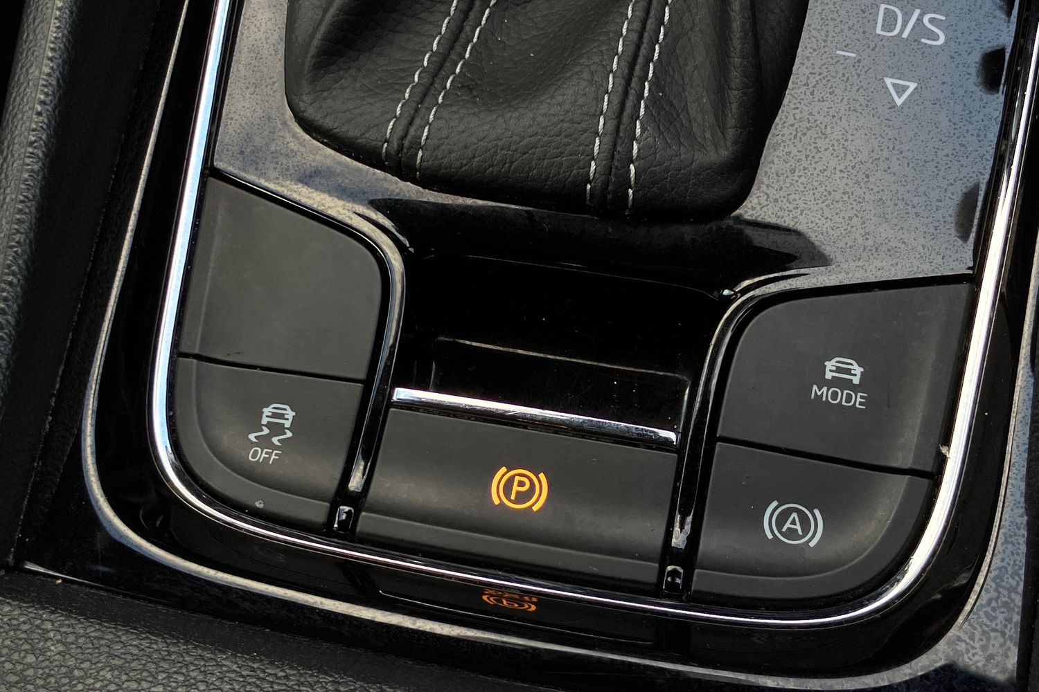 Used Skoda Karoq 2021 for sale - 76280875: Photo 15