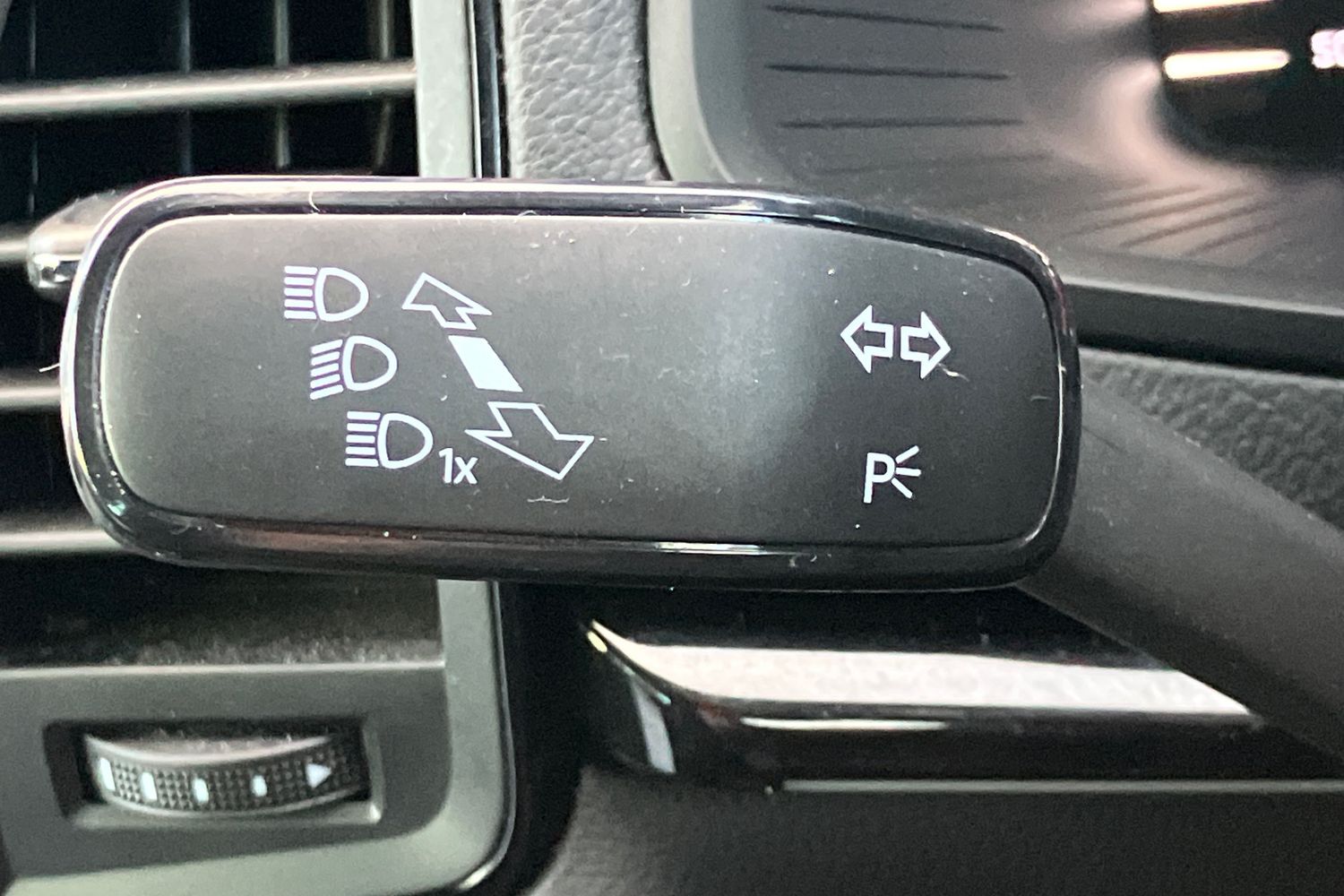 Used Skoda Karoq 2021 for sale - 76280875: Photo 18