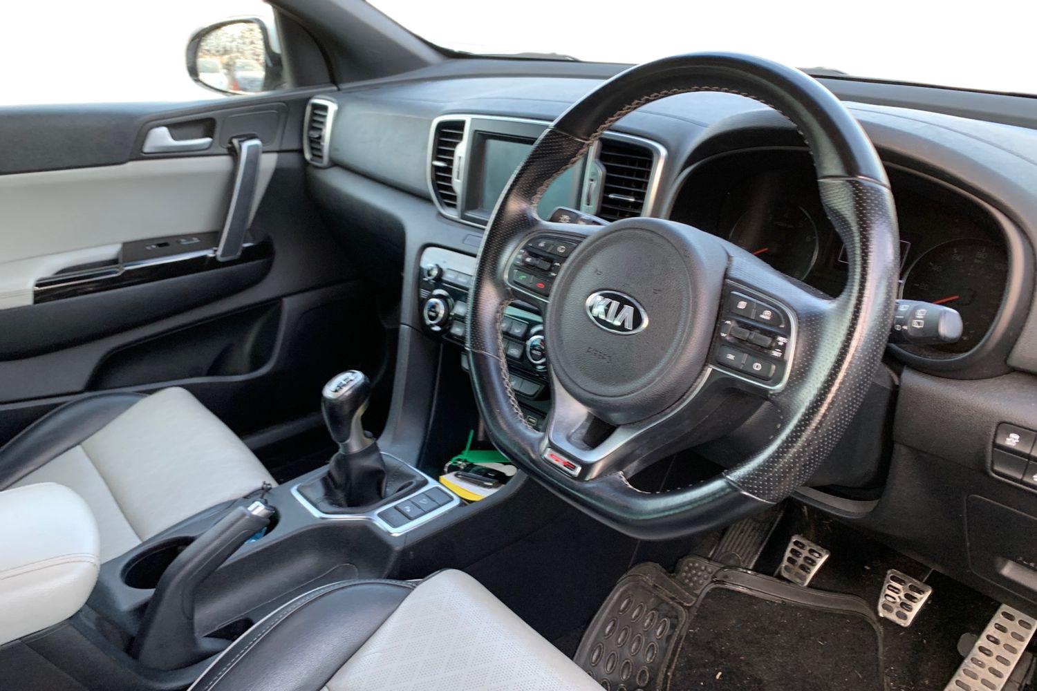 Used Kia Sportage 2017 for sale - 76896228: Photo 3