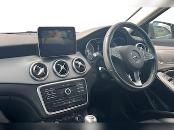 Used Mercedes-Benz GLA 2016 for sale - 78692206: Photo