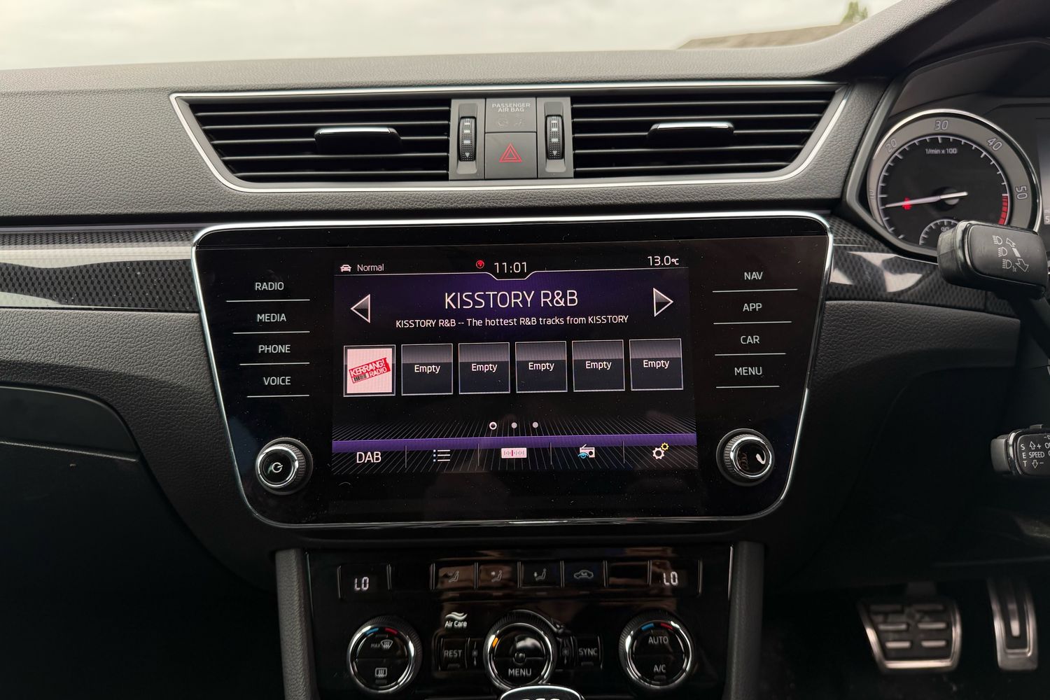 Used Skoda Superb 2019 for sale - 77775896: Photo 6