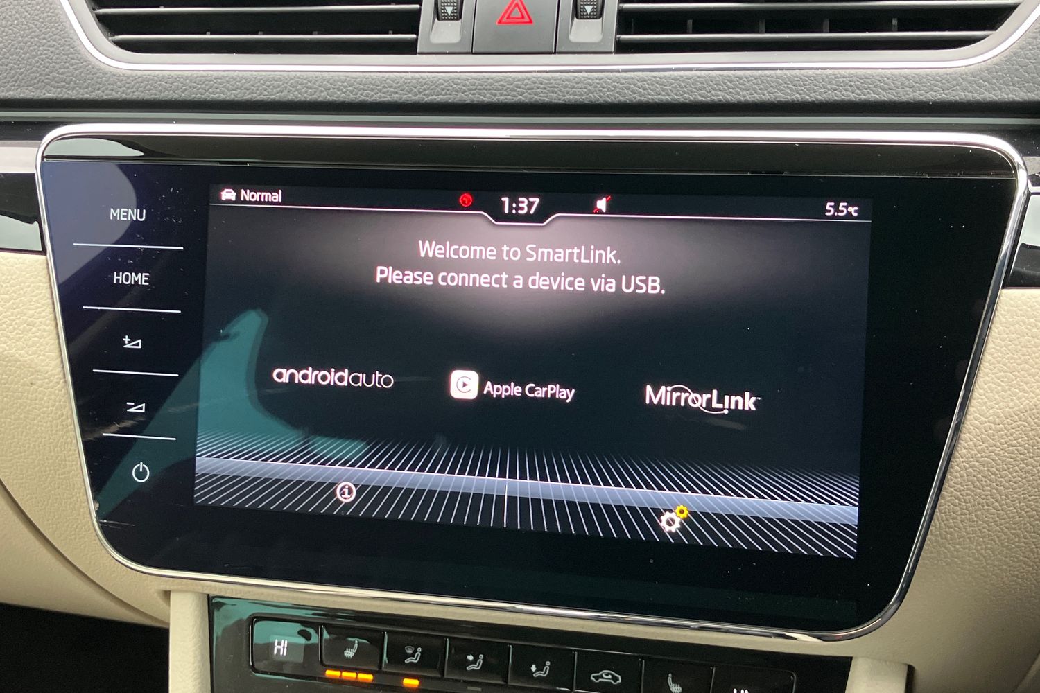 Used Skoda Superb 2017 for sale - 77546573: Photo 8