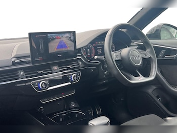 Used Audi A4 2021 for sale - 79082859: Photo