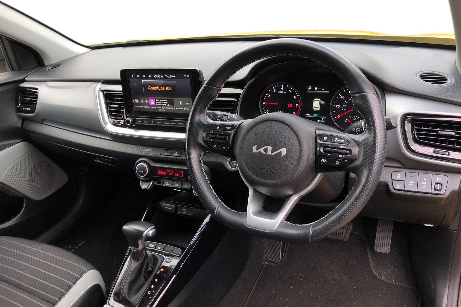 Used Kia Stonic 2022 for sale - 77368698: Photo 3